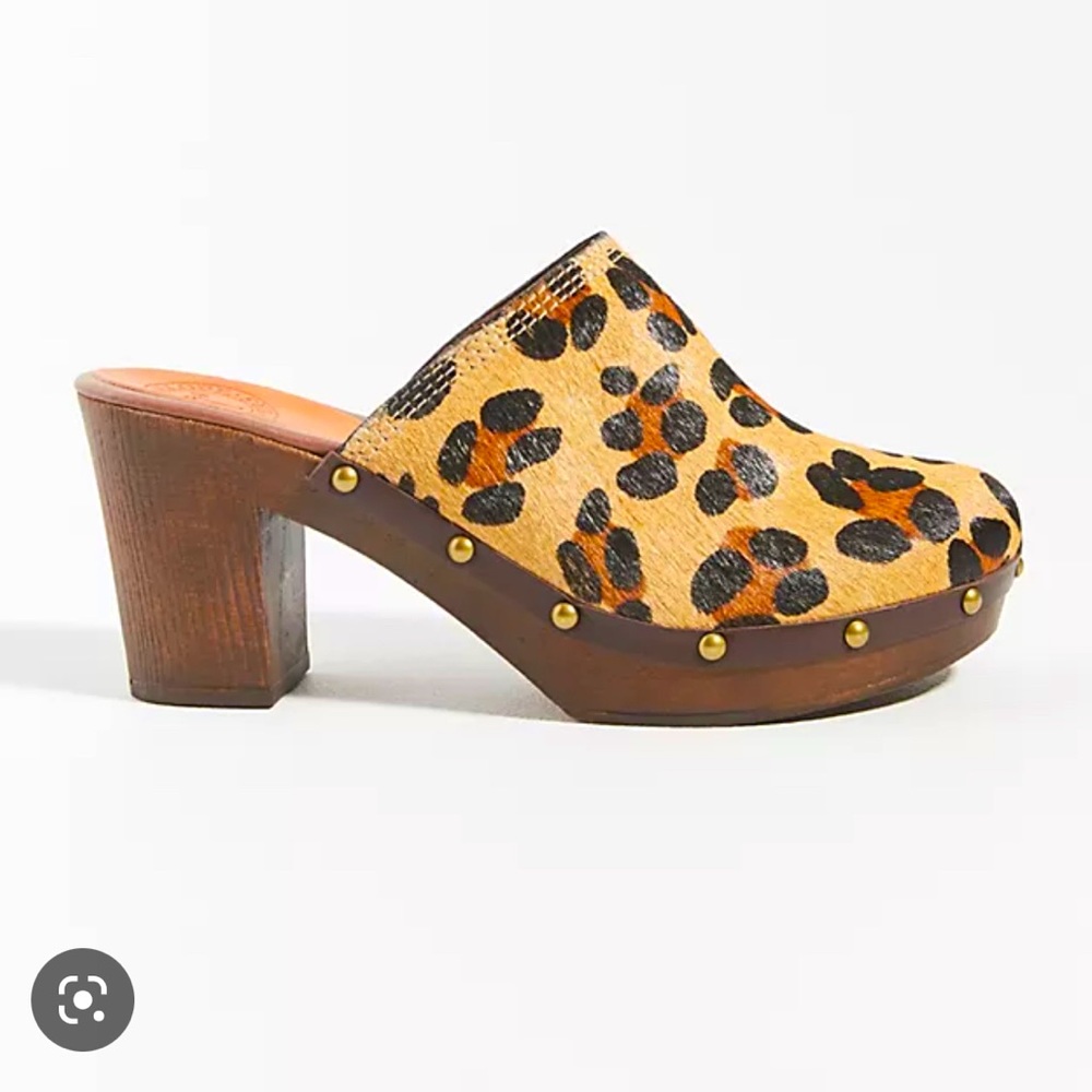 Penelope Chilvers Clogs. Leopard, mid-heel. Size 40.